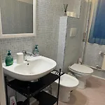 Davanti All'acquario Di Appartement *