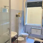 Davanti All'acquario Di Appartement